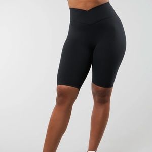 Buffbunny siren bike short. Medium